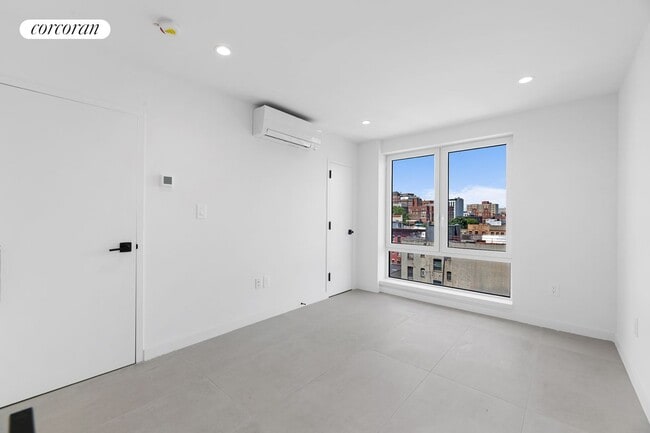 Building Photo - 2321 Belmont Ave