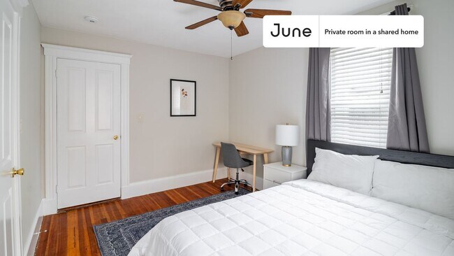 Foto del edificio - Room in Shared 3 bed/1 bath home in Somerville