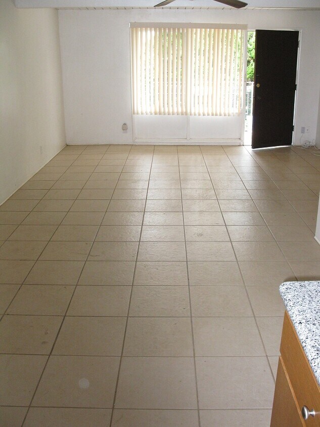 Foto del edificio - 151 S Idaho St