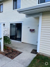 Building Photo - 220 N Waterford Dr