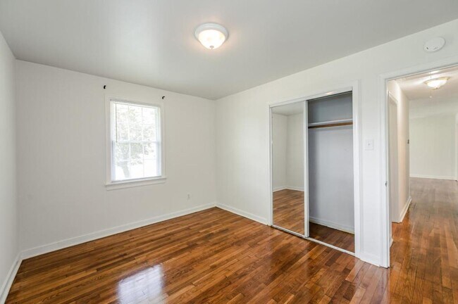 Foto del edificio - 9507 Stockbridge Dr