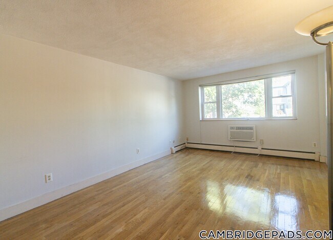 Building Photo - 11 Cogswell Ave