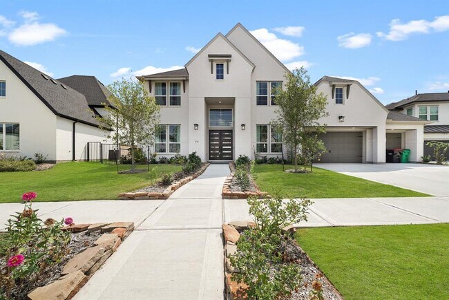 Building Photo - 10318 Fountain Shore Dr