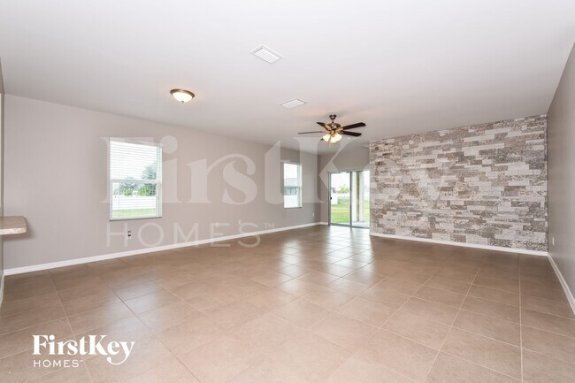 Foto del edificio - 2235 NW 6th Terrace