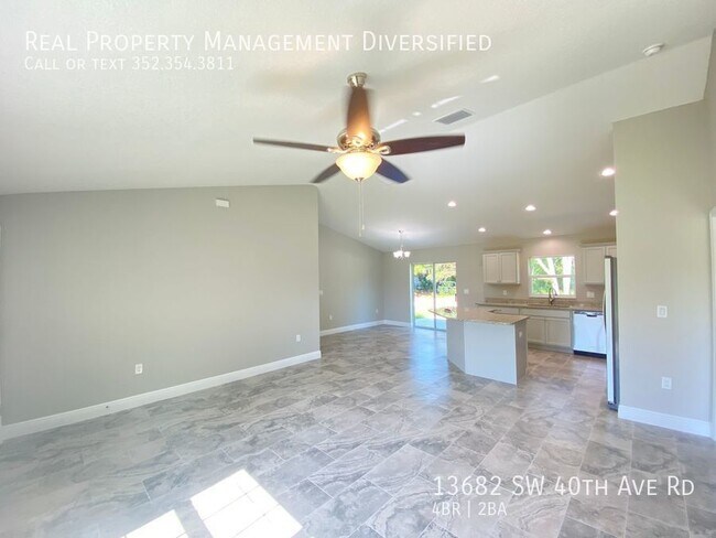 Foto del edificio - 13682 SW 40th Ave