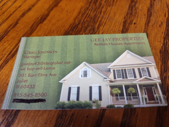 Photo - 1104 Elizabeth St Apartment