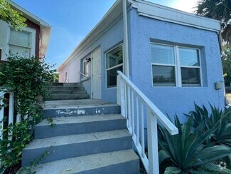 Building Photo - 1316 E Gore St