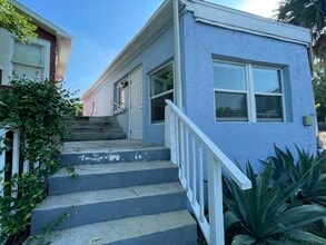 Building Photo - 1316 E Gore St
