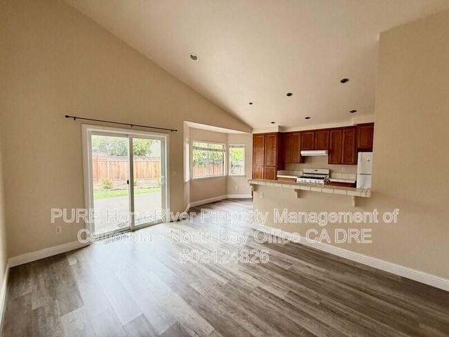 Foto del edificio - 8878 Lebec Ln