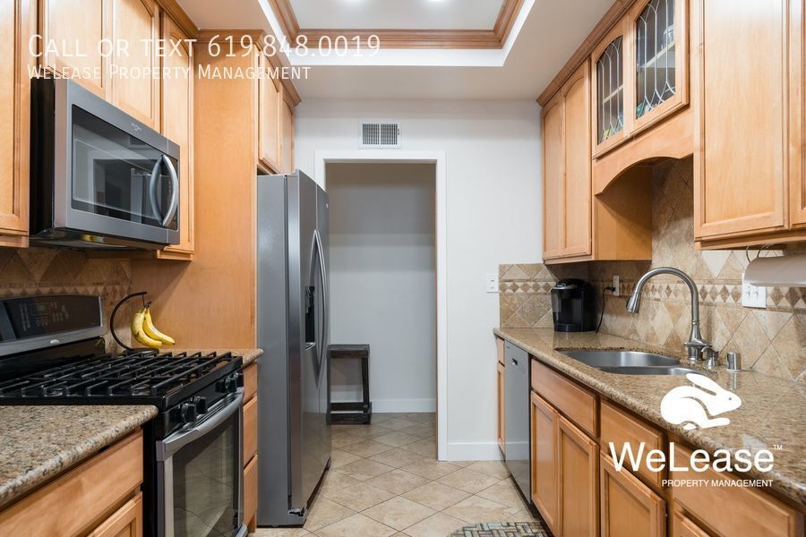 Exceptional 3 bed 2 bath home in Santee! House Rental in Santee, CA