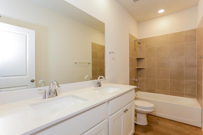 Foto del edificio - 426 Amberville Dr