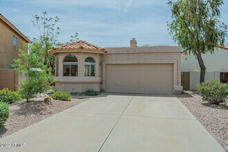 Building Photo - 11014 N 111th Way
