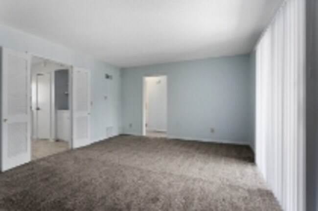 Foto del edificio - 8704 Wornall Rd
