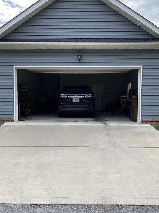 Building Photo - 111 E Rarity Ridge Pkwy