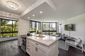 Building Photo - 300 Wai Nani Way