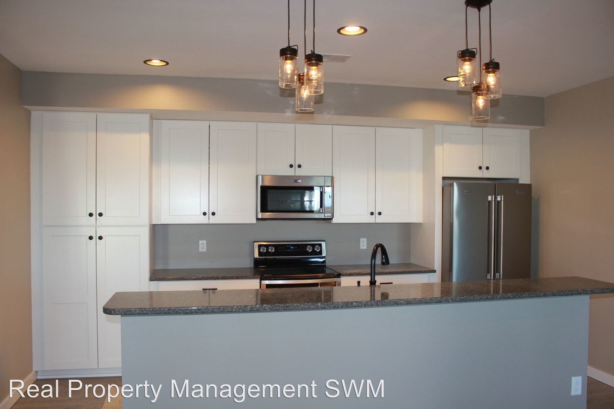 5758 Red Arrow Hwy, Stevensville, MI 49127 House for Rent in