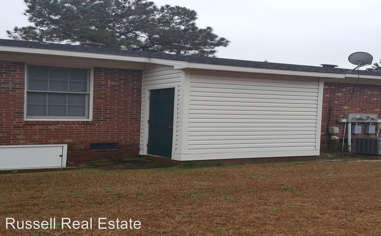Building Photo - 4015 Pirates Landing Dr