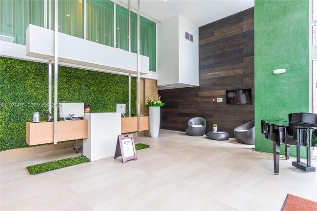 Foto del edificio - 1150 102nd St