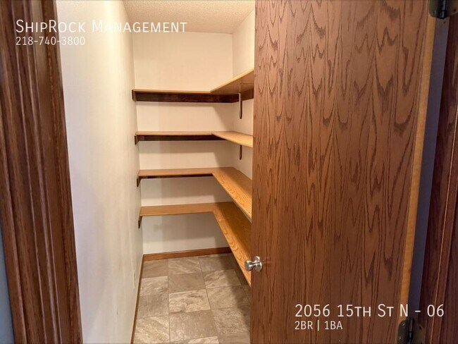 Foto del edificio - 2056 15th St N