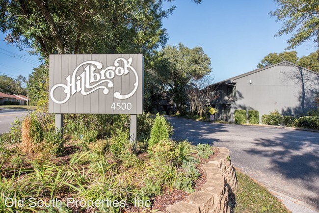Foto del edificio - 3 br, 2 bath House - 10 Hillbrook Way