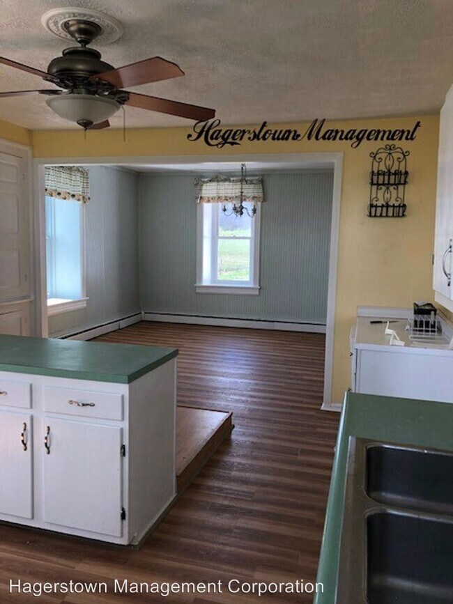 Foto del edificio - 3 br, 1.5 bath House - 13831 Faith Rd