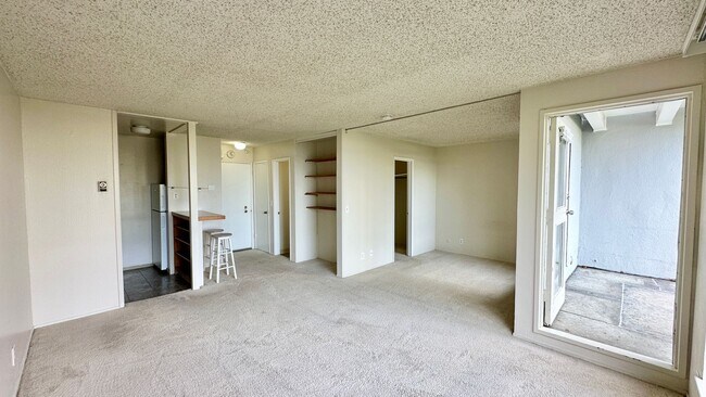 Foto del edificio - Water Views - Walk to the Water from your ...