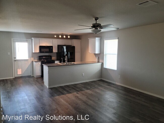 Foto del edificio - 3 br, 2 bath House - 31569 Acacia Vista