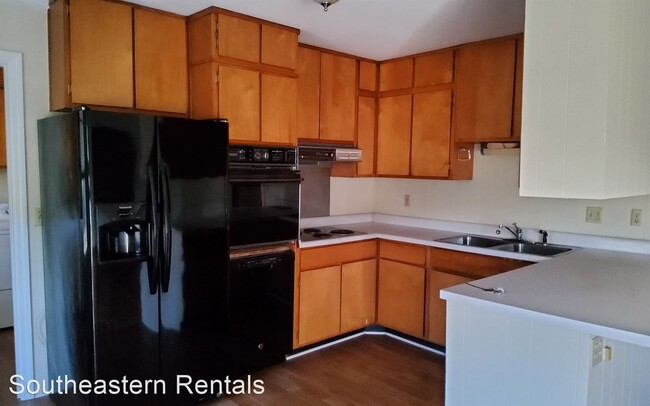 Building Photo - 3 br, 2 bath House - 5442 Oakland Dr