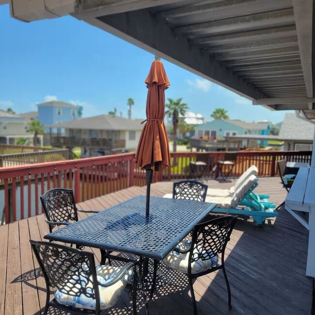 Foto del edificio - 22101 Lampasas Dr