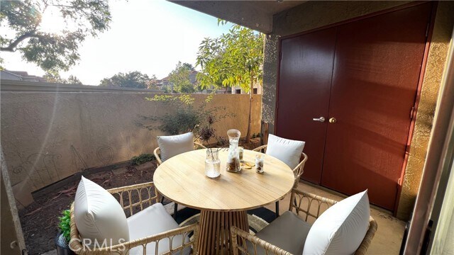 Foto del edificio - 200 E Alessandro Blvd