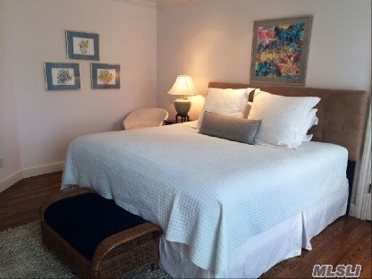Foto del edificio - 684 Dune Rd