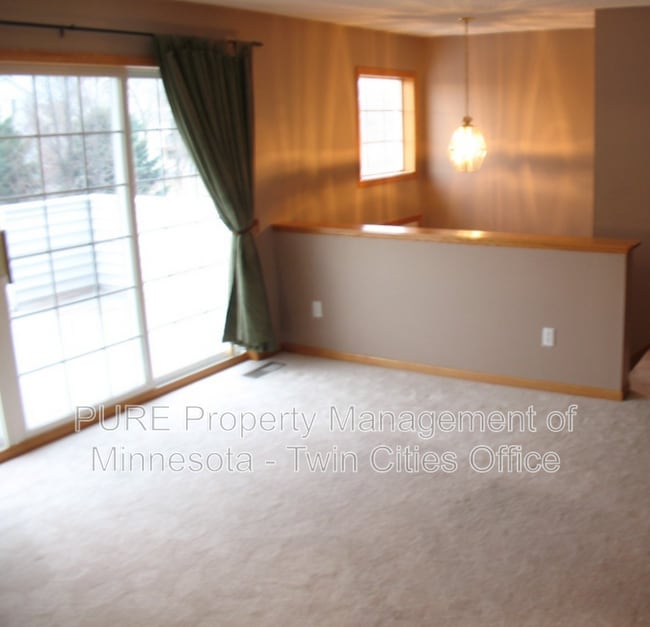 Building Photo - 378 Gironde Ct