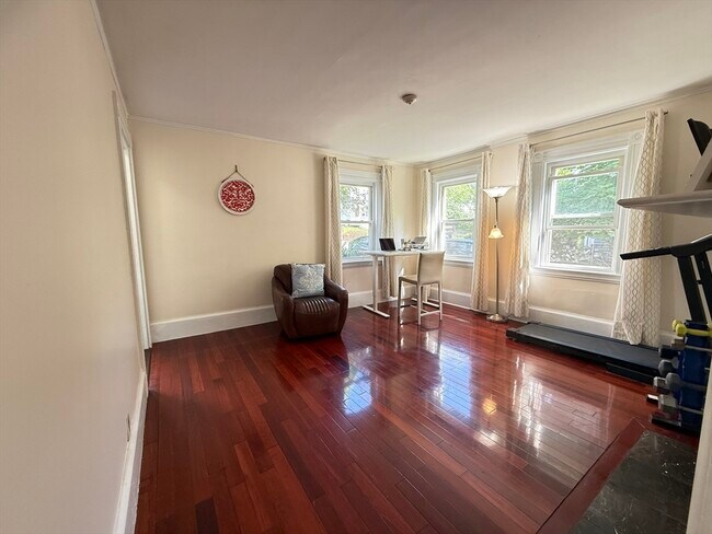 Foto del edificio - 581 Grove St