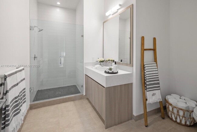 Foto del edificio - 2800 SW 27th Terrace