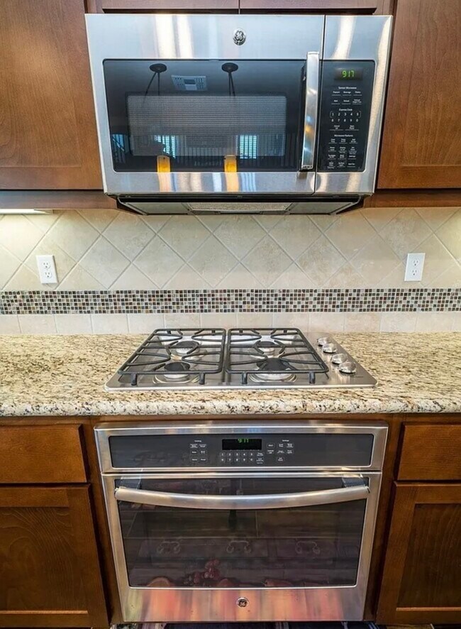 Foto del edificio - 3212 N Glacier Way