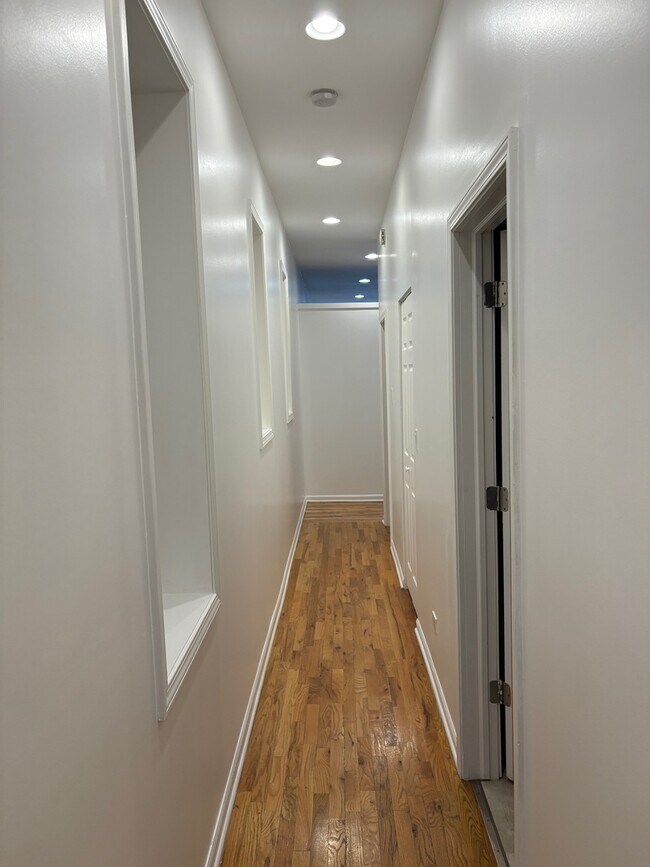 Foto del edificio - 524 W 78th St