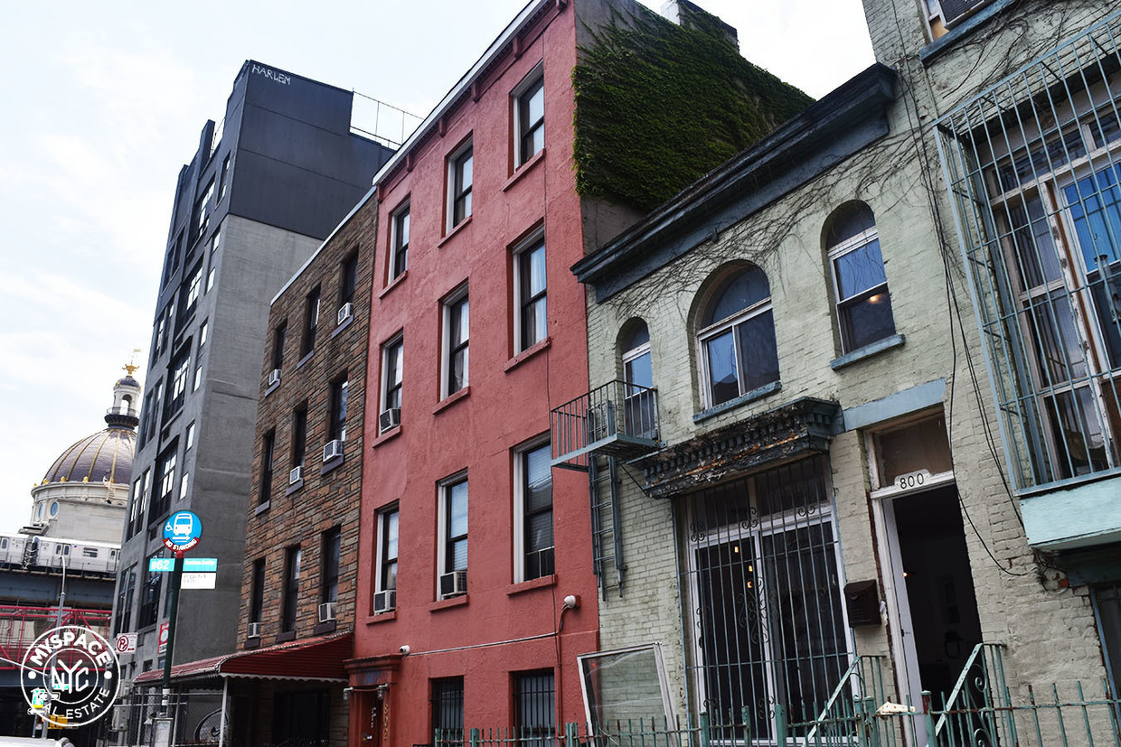 Primary Photo - 800 Driggs Ave