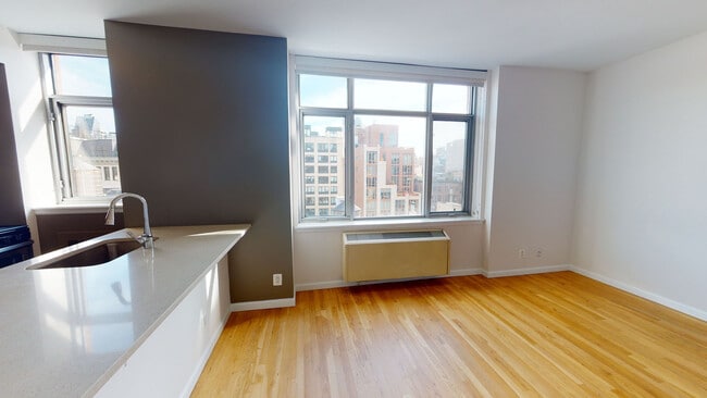 Interior Photo - 21 Chelsea