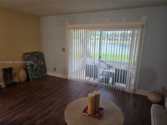 Foto del edificio - 3945 Kamena Ct