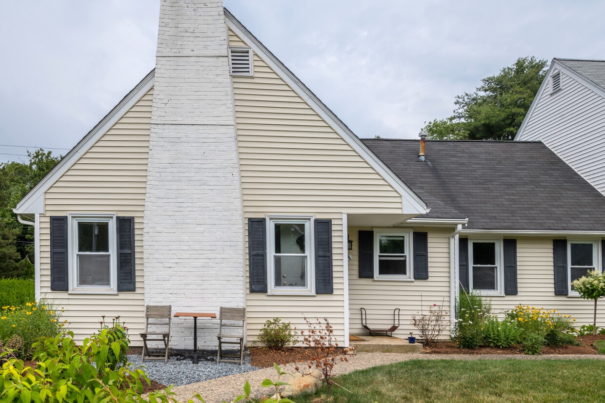 12 State Rd Unit 4A, Plymouth, MA 02360 Condo for Rent in Plymouth