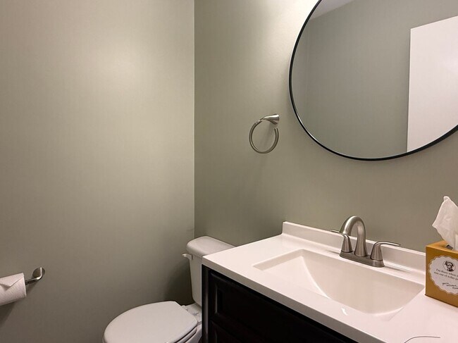 Foto del edificio - 82 Summer E