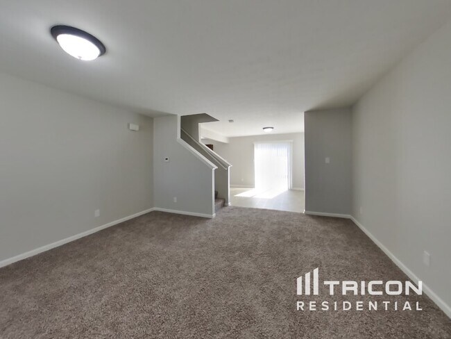 Building Photo - 4663 Westchester Drive Columbus IN