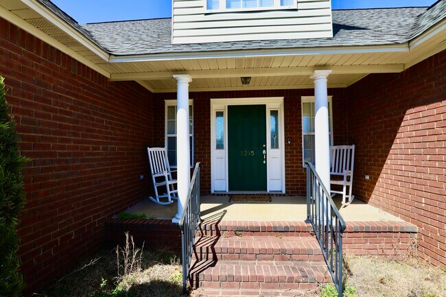 Building Photo - 3245 Arborwood Dr