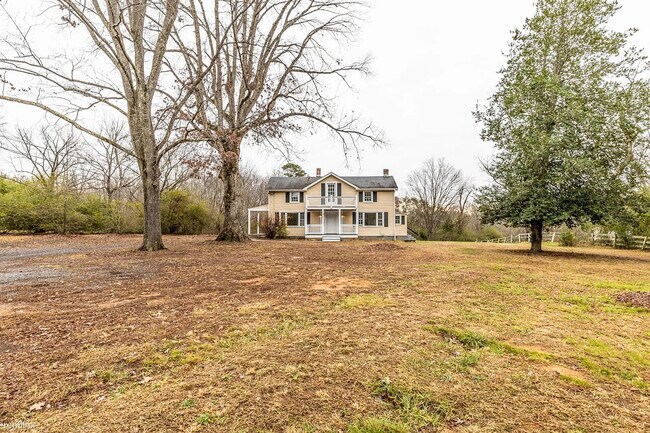 Building Photo - 7889 Blenheim Rd