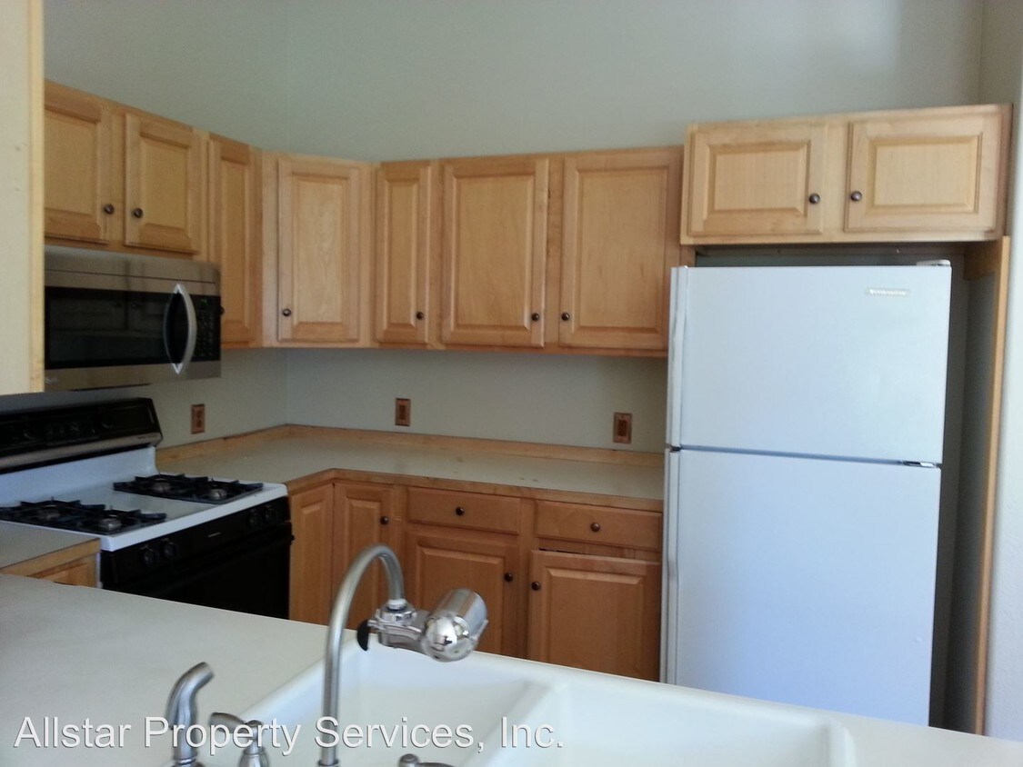 Building Photo - 3 br, 2 bath House - 720 S. 4th Ave #B3