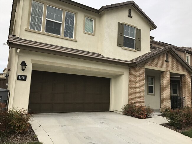 Foto del edificio - Home for Rent in Rocklin on the I-80 Corridor close to Rocklin Commons Shopping and Sierra College