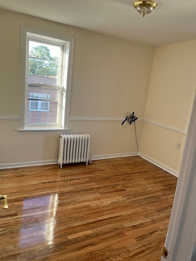 7979 78th Ave Unit 2nd Floor, Glendale, NY 11385 Apartments in