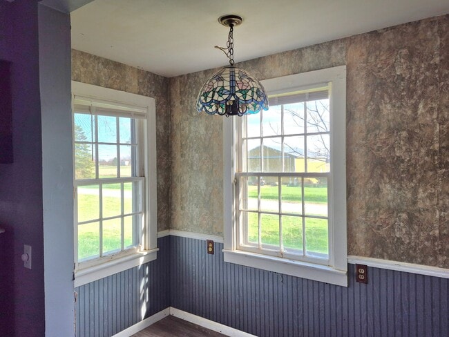 Building Photo - 7489 Jefferson St