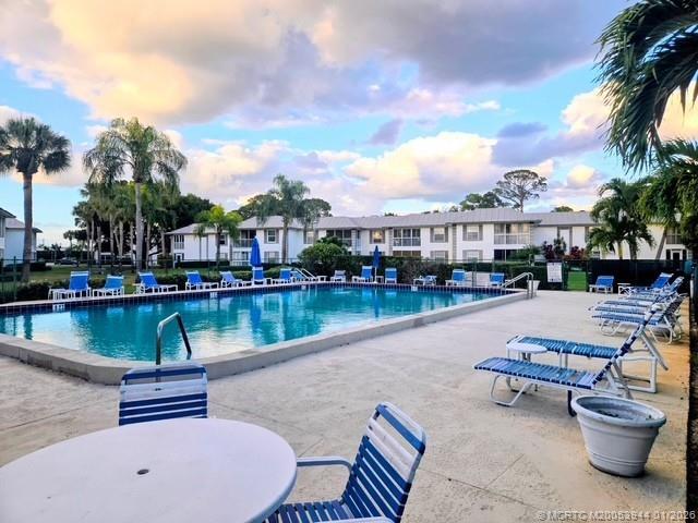 Foto del edificio - 803 SE Central Pkwy