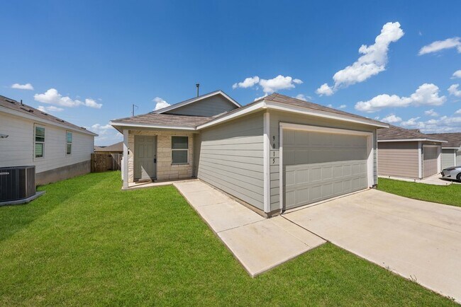 Building Photo - Bright 3-Bed Home with Fenced Yard & Garage in Converse – Modern Comfort, Prime Value